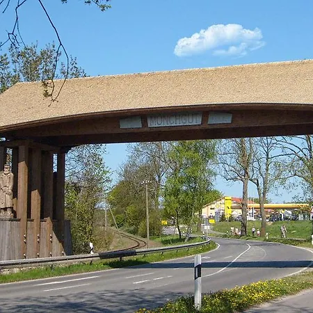 Ferienwohnung Stranddistel *